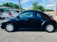 Begagnad VW New Beetle 102 HK (75 kW) 2000 Svart Halvkombi