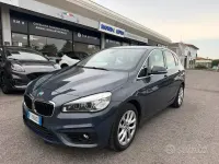 Usata BMW 218 Advantage 150 CV (110 kW) 2016 Grigio Station wagon