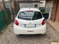 Usata Peugeot 208 Active 2013 Utilitaria
