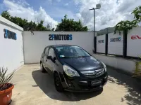 Usata Opel Corsa 86 CV (63 kW) 2012 Nero Utilitaria