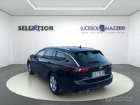 Usata Opel Insignia Business 174 CV (127 kW) 2021 Nero Station wagon