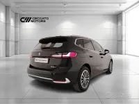 Usata BMW 218 Active Tourer Luxury Line 150 CV (110 kW) 2022 Nero Monovolume