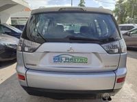 Usata Mitsubishi Outlander Invite 140 CV (102 kW) 2008 Grigio(met.) SUV