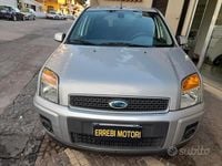 Usata Ford Fusion 68 CV (50 kW) 2007 Grigio Utilitaria