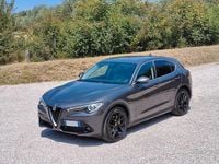 Usata Alfa Romeo Stelvio Executive 150 CV (110 kW) 2017 Grigio SUV