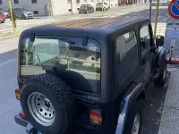 Usata Jeep Wrangler Sport 118 CV (86 kW) 1999 Nero SUV