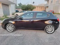 Usata Alfa Romeo Giulietta Distinctive 105 CV (77 kW) 2015 Nero Utilitaria