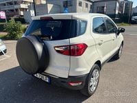 Usata Ford Ecosport Titanium 112 CV (82 kW) 2015 Bianco SUV