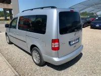 Usata VW Caddy Maxi Comfortline 102 CV (75 kW) 2011 Grigio Monovolume