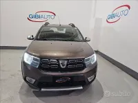 Begagnad Dacia Sandero Stepway 90 HK (66 kW) 2018 Brun Sedan