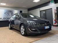 Usata Opel Astra 140 CV (102 kW) 2013 Grigio Station wagon