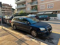 Usata Toyota Avensis 126 CV (92 kW) 2006 Blu Station wagon