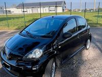 Usata Toyota Aygo 68 CV (50 kW) 2010 Nero Utilitaria