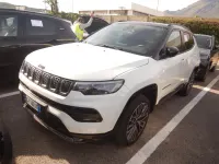 Usata Jeep Compass Summit 130 CV (95 kW) 2025 317alpine white con tetto ner SUV