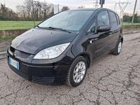 Usata Mitsubishi Colt Invite 75 CV (55 kW) 2007 Nero Berlina