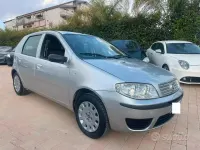 Usata Fiat Punto Classica 60 CV (44 kW) 2011 Grigio Utilitaria