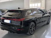 Usata Audi A6 e-tron Edition .1 314 kW (428 CV) 2025 Nero Station wagon
