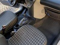 Usata Toyota iQ 68 CV (50 kW) 2009 Bianco Utilitaria