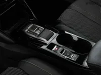 Usata Peugeot e-2008 GT 100 kW (136 CV) 2024 Grigio SUV