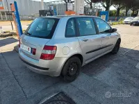 Usata Fiat Stilo 103 CV (75 kW) 2003 Grigio Berlina