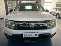 Usata Dacia Duster Ambiance 109 CV (80 kW) 2016 Bianco SUV