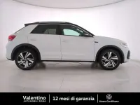 Usata VW T-Roc R-line 150 CV (110 kW) 2024 Bianco SUV