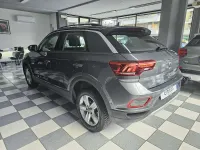 Usata VW T-Roc Life 116 CV (85 kW) 2022 Grigio SUV