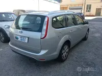 Usata Ford Focus 145 CV (106 kW) 2008 Grigio Station wagon