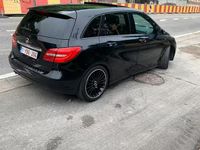 Usata Mercedes E250 2009 Grigio Berlina