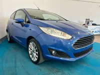 Usata Ford Fiesta 101 CV (74 kW) 2013 Blu/azzurro Berlina