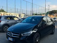 Usata Mercedes B180 116 CV (85 kW) 2019 Nero Utilitaria