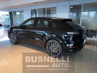 Usata Porsche Cayenne 470 CV (345 kW) 2023 Nero cromite SUV