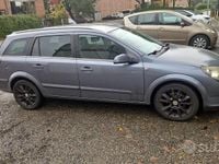 Usata Opel Astra 82 CV (60 kW) 2006 Grigio Station wagon