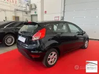 Usata Ford Fiesta 95 CV (69 kW) 2016 Nero Utilitaria