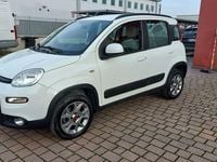 Usata Fiat Panda 4x4 S 95 CV (69 kW) 2016 Bianco Utilitaria