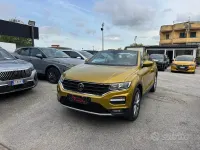 Usata VW T-Roc Cabriolet Style 116 CV (85 kW) 2020 Oro Cabrio