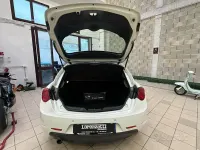Usata Alfa Romeo Giulietta 105 CV (77 kW) 2011 Bianco Utilitaria