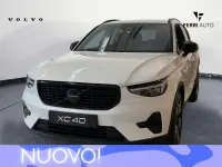 Nuova Volvo XC40 Plus 163 CV (119 kW) 2026 Bianco SUV