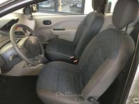 Usata Renault Twingo Komfort 58 CV (42 kW) 2008 Chiaro Utilitaria