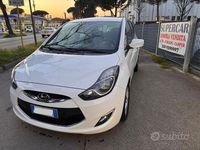 Usata Hyundai ix20 90 CV (66 kW) 2012 Bianco Utilitaria