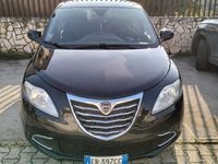 Usata Lancia Ypsilon 85 CV (62 kW) 2013 Nero Utilitaria