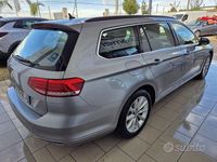 Usata VW Passat Business 120 CV (88 kW) 2019 Grigio Station wagon