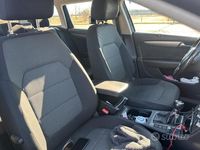 Usata VW Passat 140 CV (102 kW) 2012 Grigio Station wagon