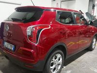 Usata Ssangyong (KGM) Tivoli 128 CV (94 kW) 2022 Rosso SUV