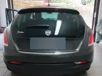 Usata Lancia Delta 120 CV (88 kW) 2012 Grigio Utilitaria