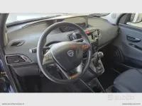 Usata Lancia Ypsilon Silver 69 CV (50 kW) 2022 Grigio Utilitaria