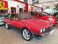 Usata Alfa Romeo GTV 158 CV (116 kW) 1983 Rosso Coupé