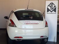Usata Lancia Ypsilon S 95 CV (69 kW) 2018 Bianco Utilitaria