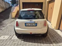 Usata Mini ONE 90 CV (66 kW) 2005 Beige Utilitaria
