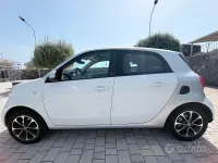 Usata Smart ForFour 71 CV (52 kW) 2015 Utilitaria